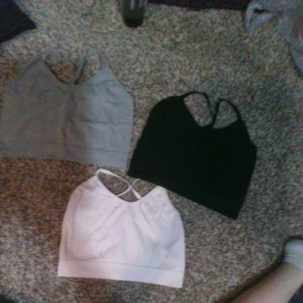 3 pack cropped tank top